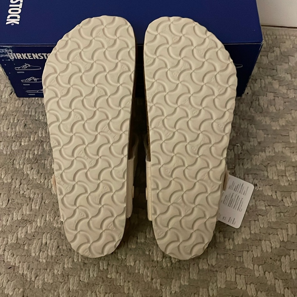 Birkenstock Textured Cream Sandals - Picture 4 of 5
